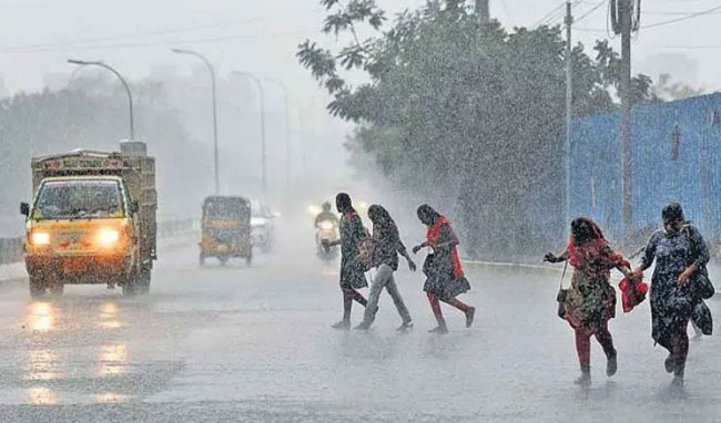 Heavy Rains Hit Hyderabad and Surrounding Districts During Peak Summer Heavy Rains Hit Hyderabad and Surrounding Districts During Peak Summer