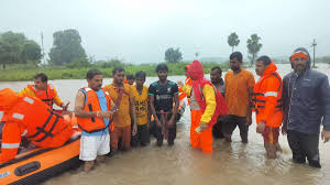 “Telangana CM Revanth Reddy Issues High Alert as Heavy Rains Lash State”